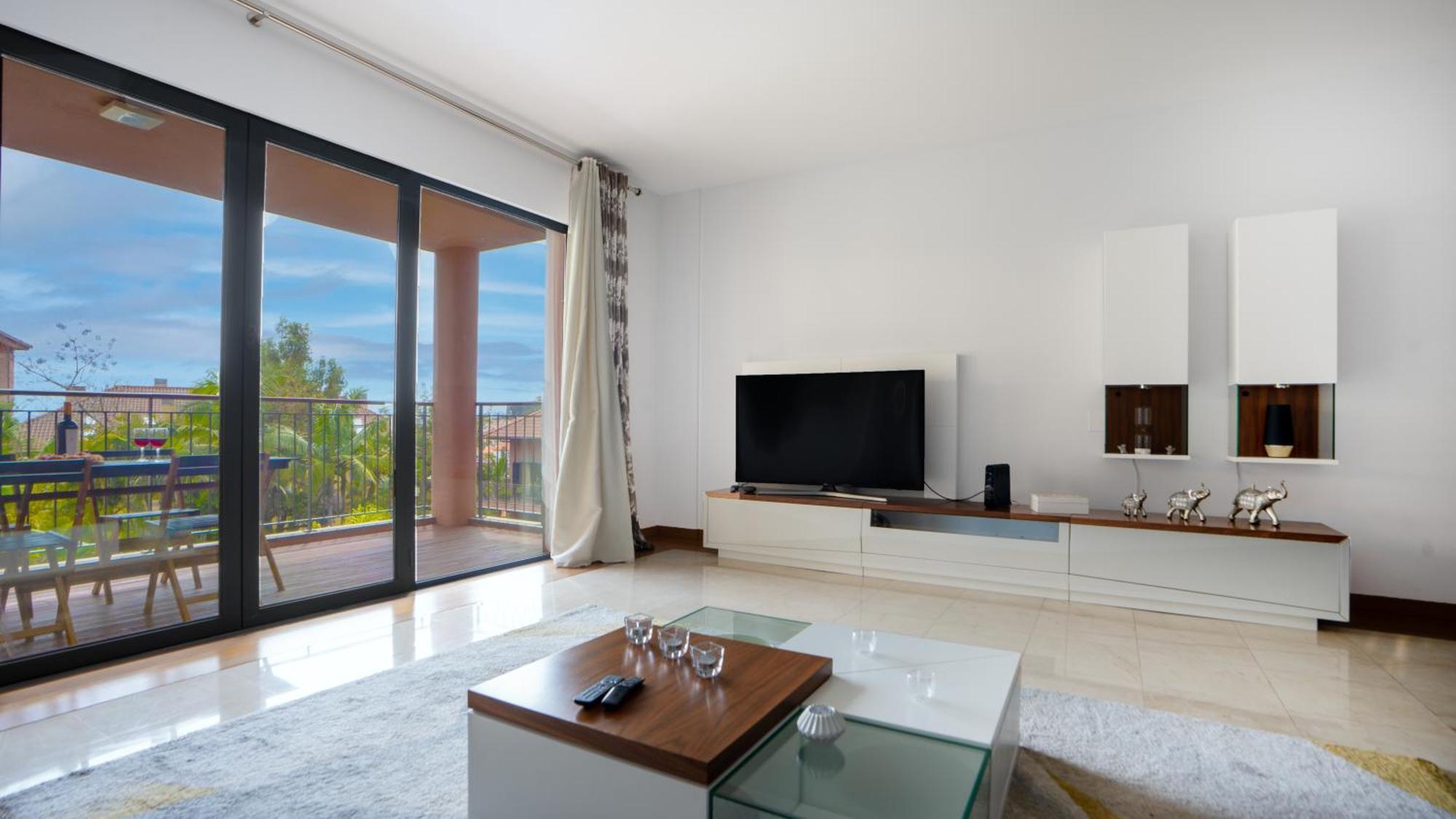 Deluxe Living By Lovelystay Apartment Funchal (Madeira)